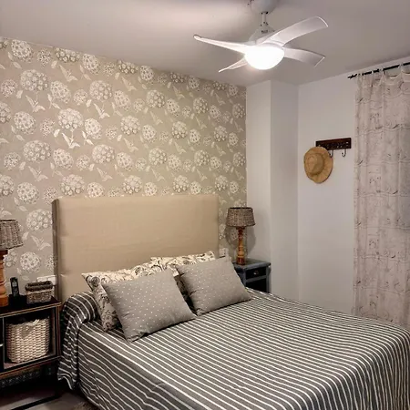 Holiday home Precioso Adosado El Cormoran *